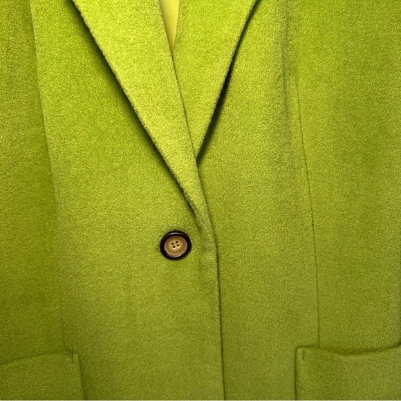 Chadwick’s Lime Green Wool and Cashmere Blend One Button Blazer - Picture 3 of 10